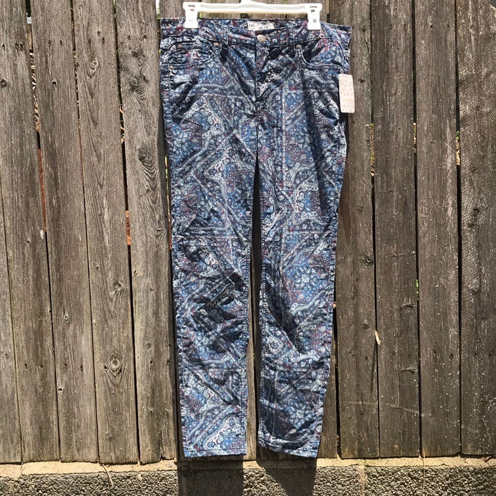 NWT Free People Paisley Printed Corduroy Skinnies